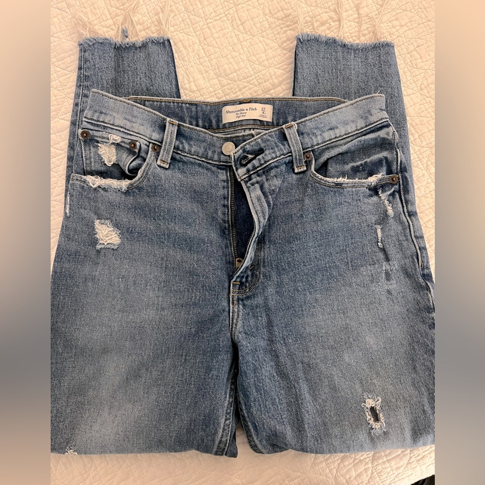 Abercrombie distressed skinny jeans